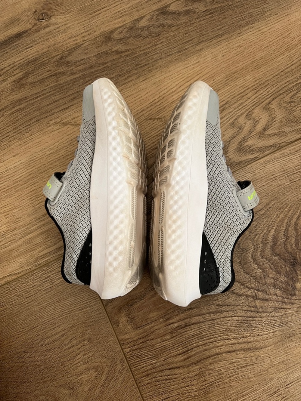 Under Armour shoes- size toddler 11 - Picture 3 of 6